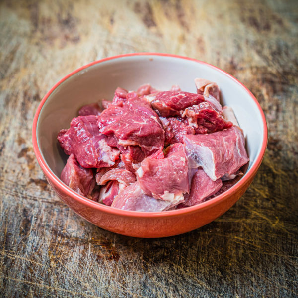 Organic home bred diced lamb (25.12)