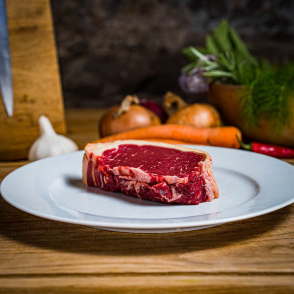 Organic Aberdeen Angus Sirloin steak (25.12)